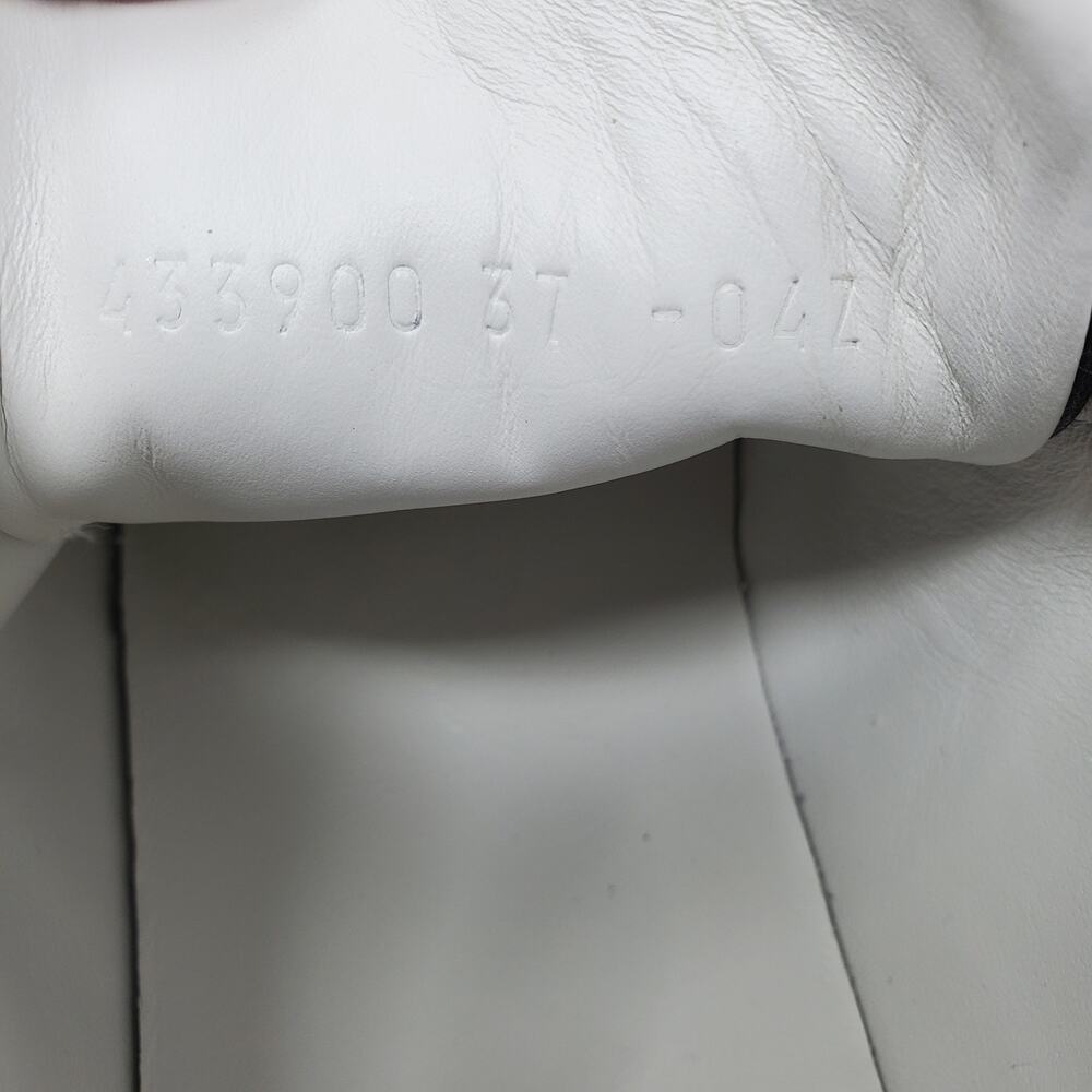 Gucci GG Supreme Monogram Logo Strawberry Lace Up Sneaker wears like a 7 1/2. - Picture 10 of 12
